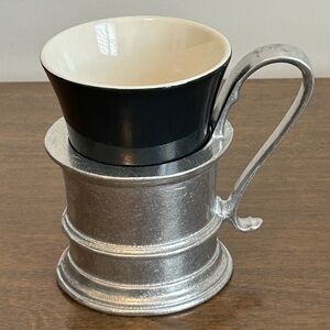 WILTON ARMETALE PEWTER TAVERN COFFEE TEA MUG SLEEVE AND NAVY BLUE CERAMIC INSERT